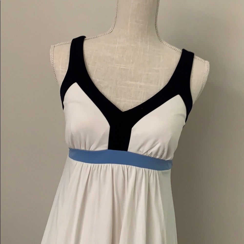 Express dress 👗 - Picture 2 of 3